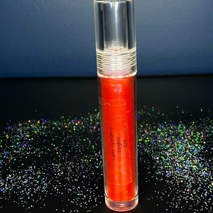 The RIVAS NATURALS lipgloss